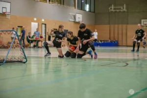 Schwarz verteidigt am Kreis (Foto: Lara Diederich)